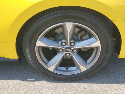 2017 Ford Mustang V6