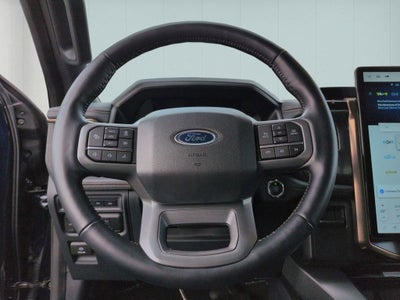 2022 Ford F-150 Lightning Lariat