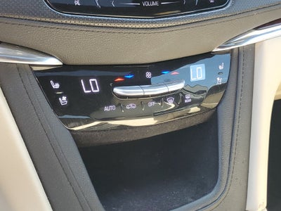 2017 Cadillac XT5 Premium Luxury