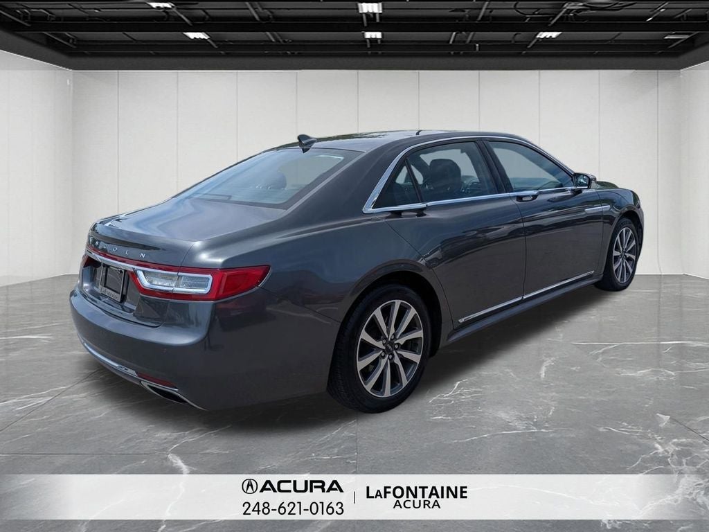 2018 Lincoln Continental Premiere