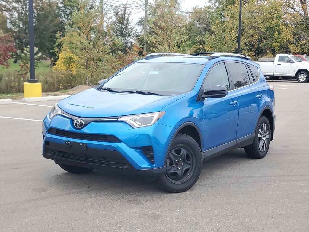 2018 Toyota RAV4 LE
