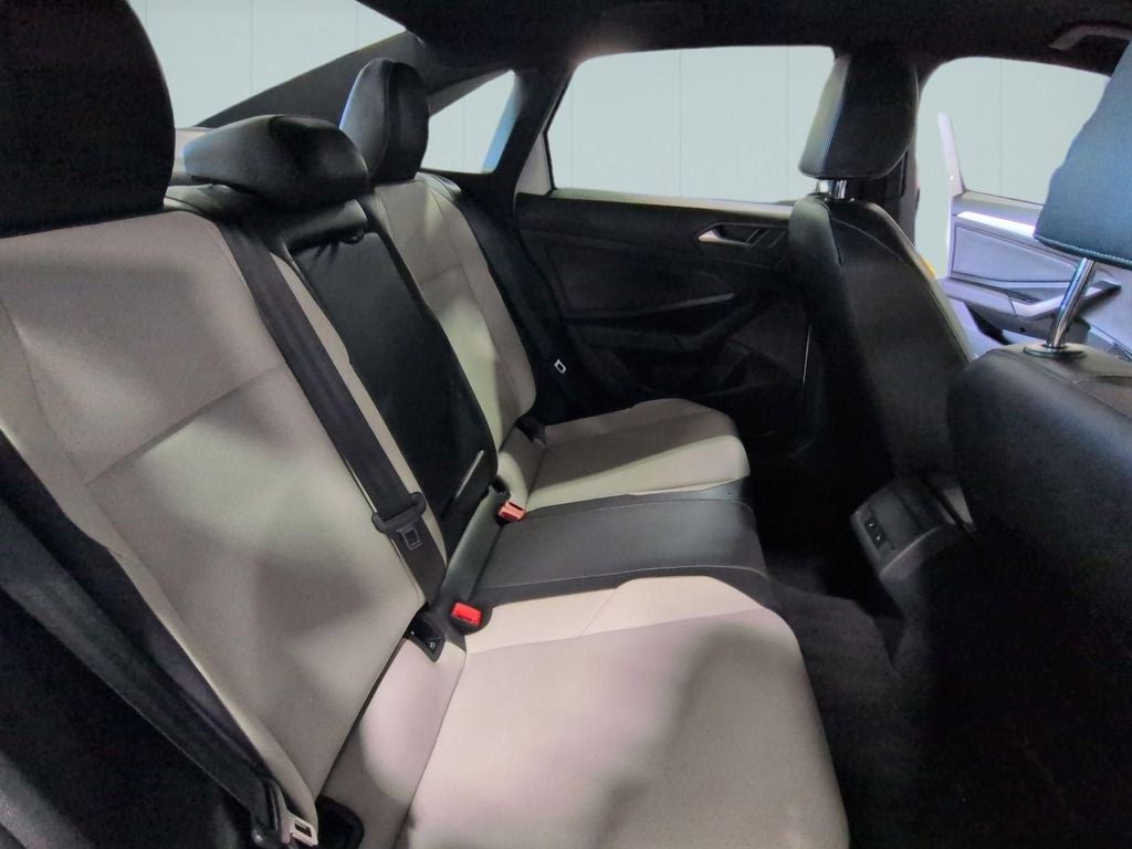 2019 Volkswagen Jetta R-Line