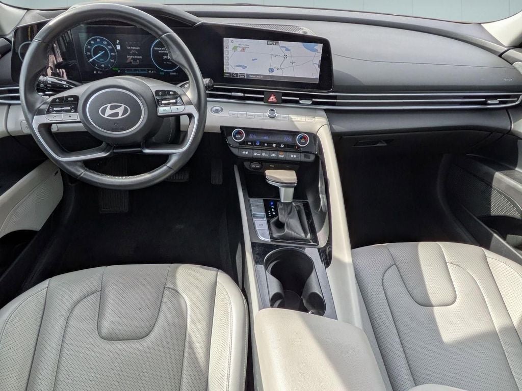 2025 Hyundai Elantra Hybrid Limited
