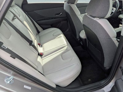 2025 Hyundai Elantra Hybrid Limited