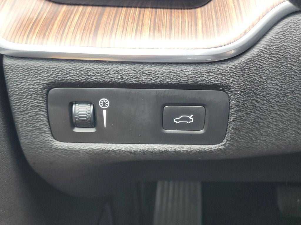 2020 Volvo XC60 T5 Inscription