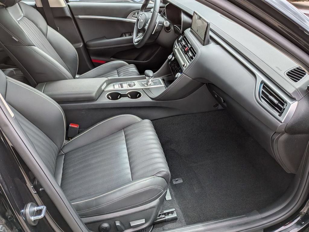 2026 Genesis G70 2.5T Prestige