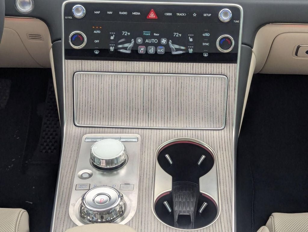 2025 Genesis GV80 2.5T Prestige