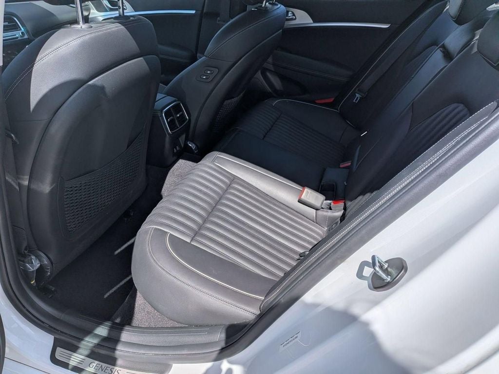 2026 Genesis GV70 2.5T Advanced