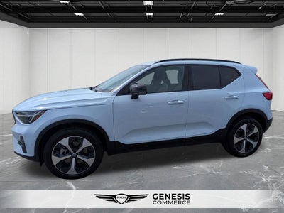 2026 Volvo XC40 B5 Plus