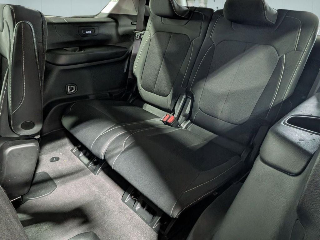 2021 Jeep Grand Cherokee L Laredo