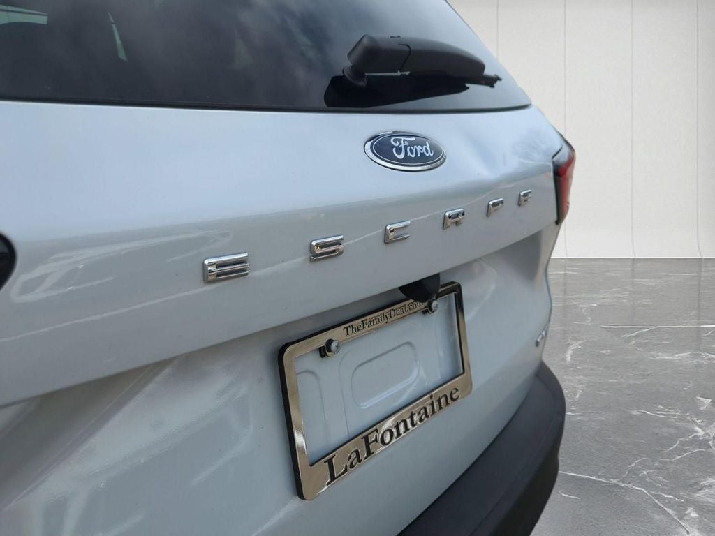 2025 Ford Escape ST-Line