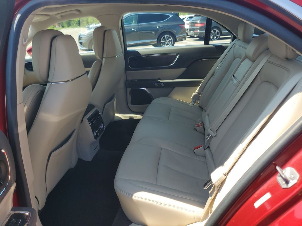 2017 Lincoln Continental Reserve