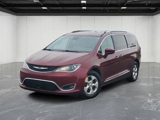 2017 Chrysler Pacifica Touring L Plus