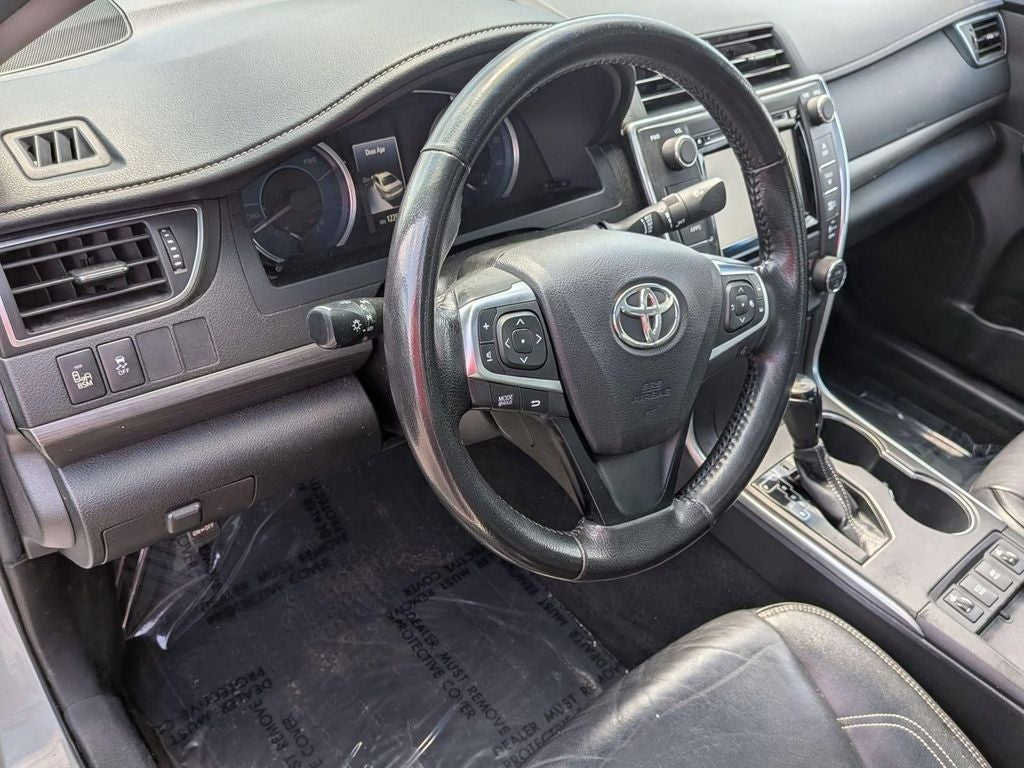 2016 Toyota Camry Hybrid XLE