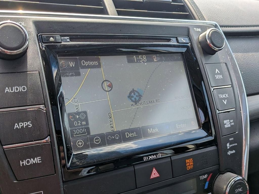 2016 Toyota Camry Hybrid XLE