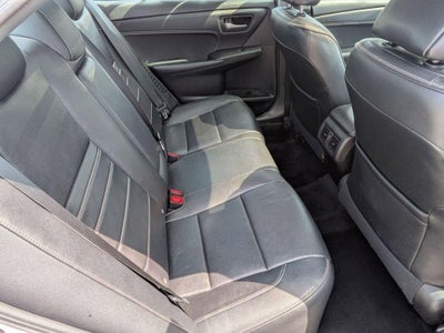 2016 Toyota Camry Hybrid XLE