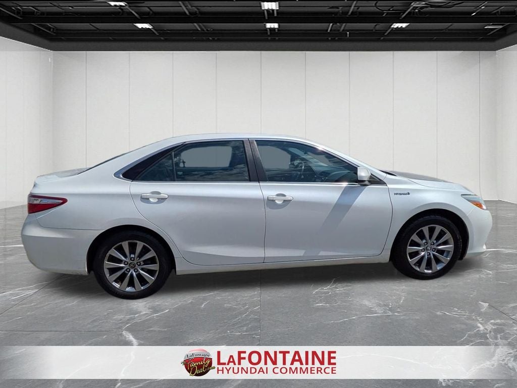 2016 Toyota Camry Hybrid XLE