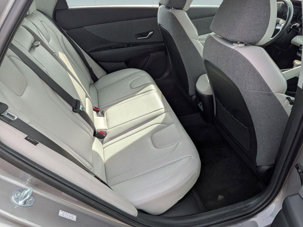 2025 Hyundai Elantra Hybrid Limited