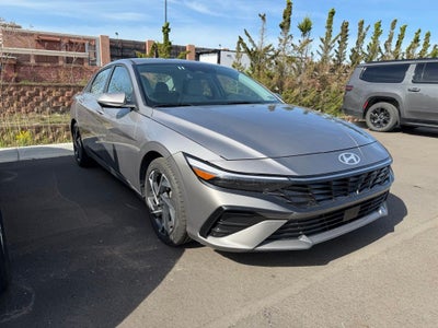 2025 Hyundai Elantra Hybrid Limited