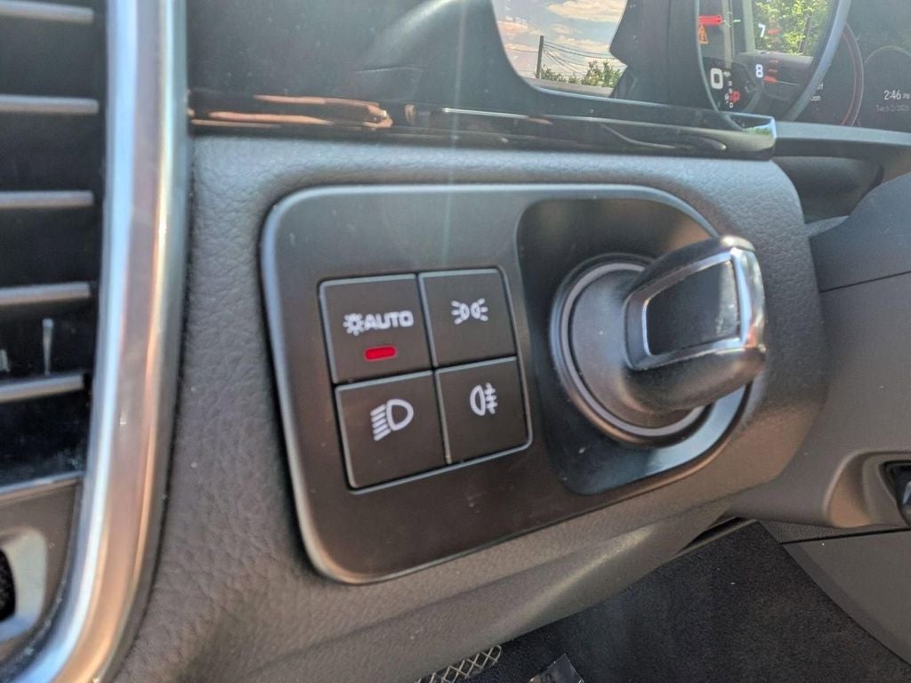 2022 Porsche Cayenne Platinum Edition