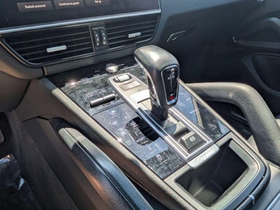 2022 Porsche Cayenne Platinum Edition